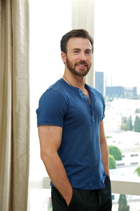 chris evans selfie|chris evans photoshoot 2021.